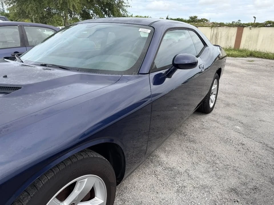 2013 Dodge Challenger 3rd Gen - Image 7 of 17