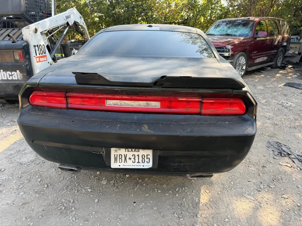 2013 Dodge Challenger 3rd Gen - Image 3 of 10