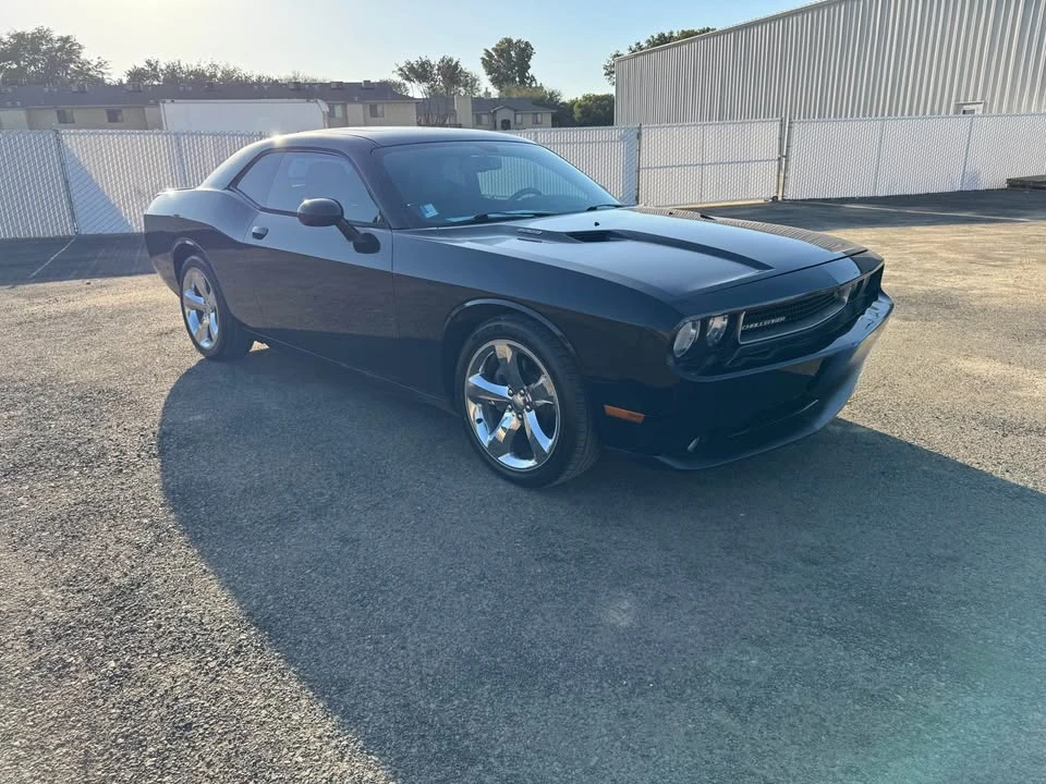 2013 Dodge Challenger 3rd Gen - Image 3 of 7