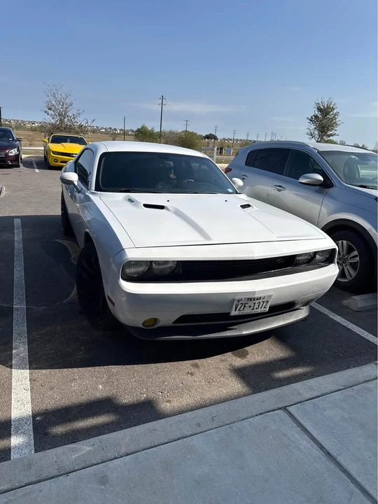 2013 Dodge Challenger 3rd Gen - Image 8 of 9