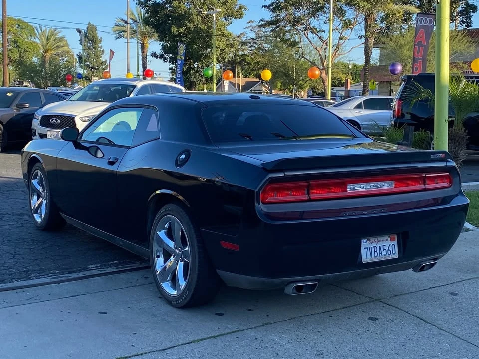 2013 Dodge Challenger 3rd Gen - Image 6 of 16