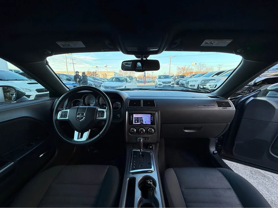 2013 Dodge Challenger 3rd Gen - Image 15 of 20