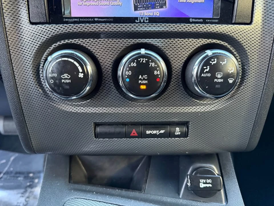 2013 Dodge Challenger 3rd Gen - Image 19 of 20
