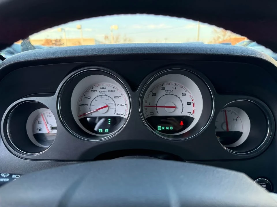 2013 Dodge Challenger 3rd Gen - Image 17 of 20