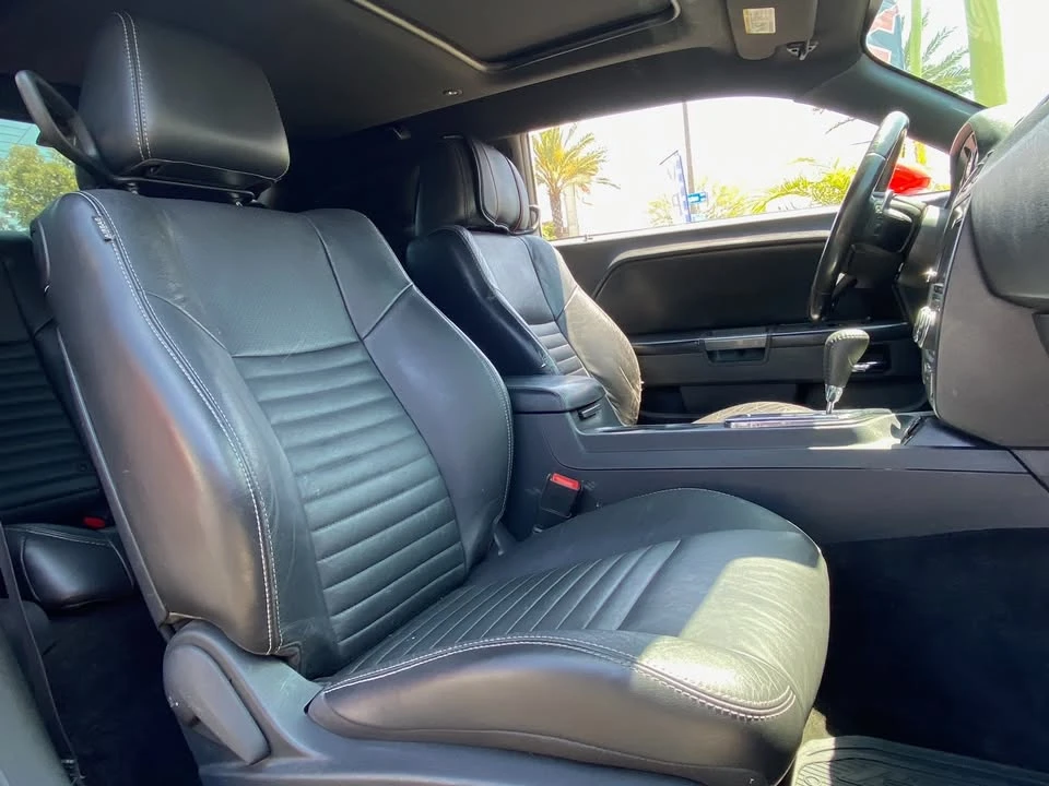 2013 Dodge Challenger 3rd Gen - Image 7 of 18