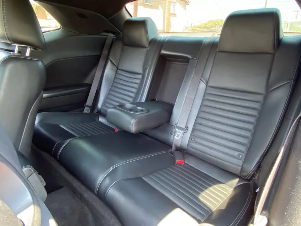 2013 Dodge Challenger 3rd Gen - Image 9 of 18