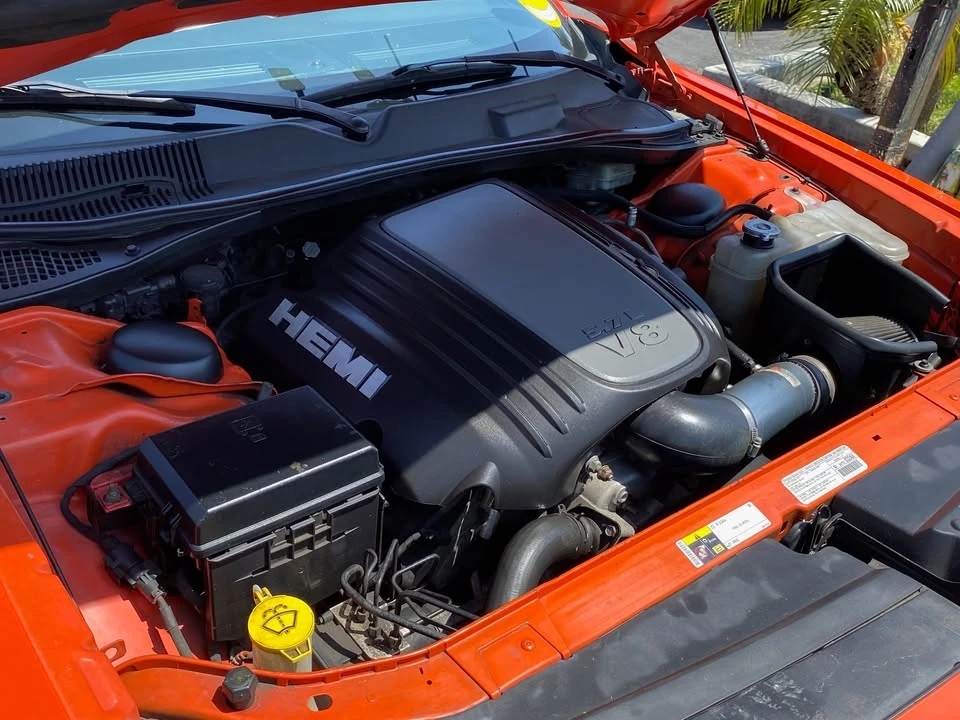 2013 Dodge Challenger 3rd Gen - Image 17 of 18