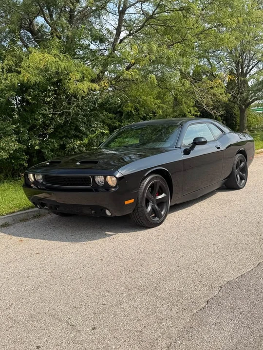 2013 Dodge Challenger 3rd Gen - Image 2 of 11