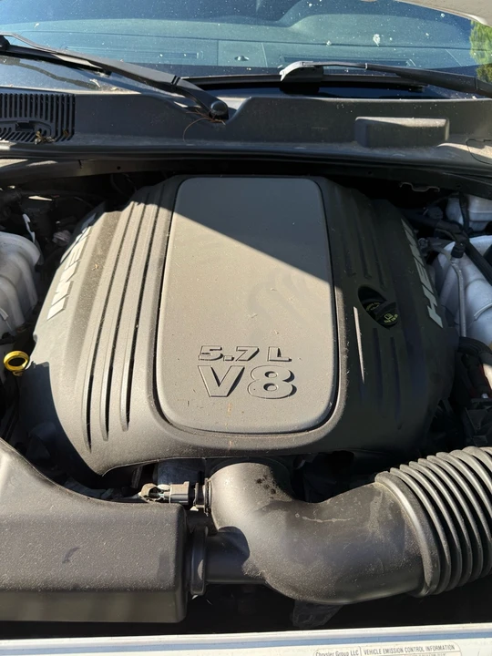2013 Dodge Challenger 3rd Gen - Image 10 of 11