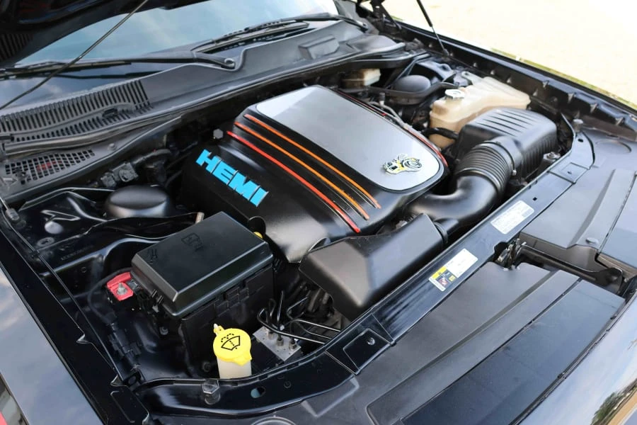 2013 Dodge Challenger 3rd Gen - Image 15 of 16