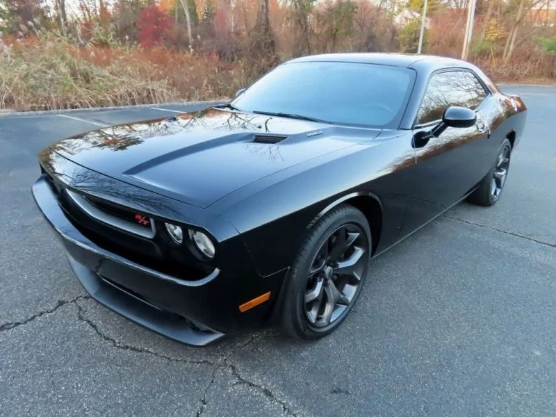 2013 Dodge Challenger 3rd Gen - Image 4 of 12