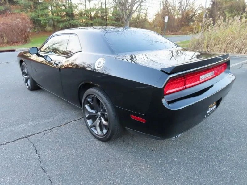 2013 Dodge Challenger 3rd Gen - Image 8 of 12