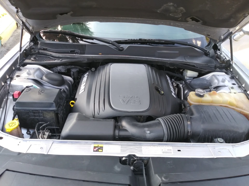 2013 Dodge Challenger 3rd Gen - Image 12 of 18