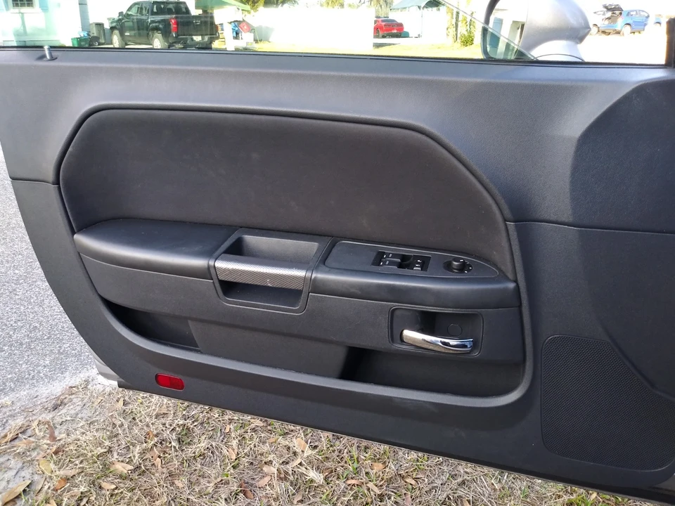 2013 Dodge Challenger 3rd Gen - Image 11 of 18