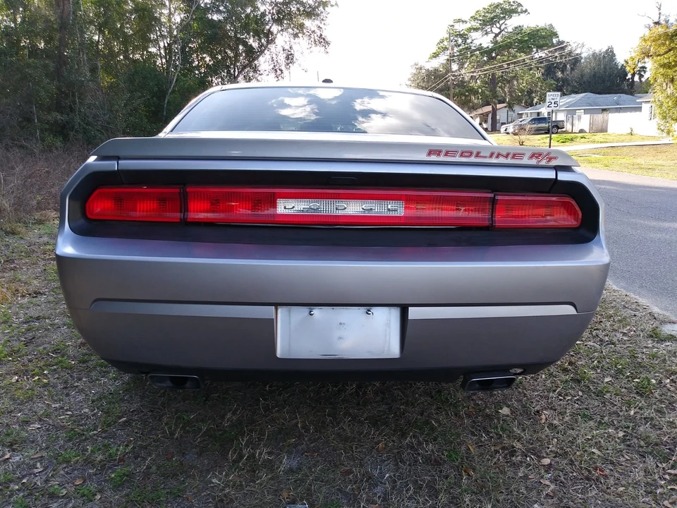 2013 Dodge Challenger 3rd Gen - Image 8 of 18