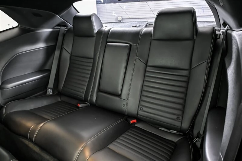2013 Dodge Challenger 3rd Gen - Image 17 of 26