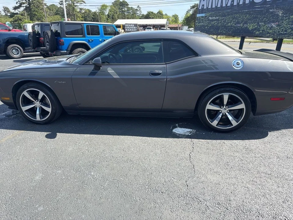 2013 Dodge Challenger 3rd Gen - Image 8 of 21