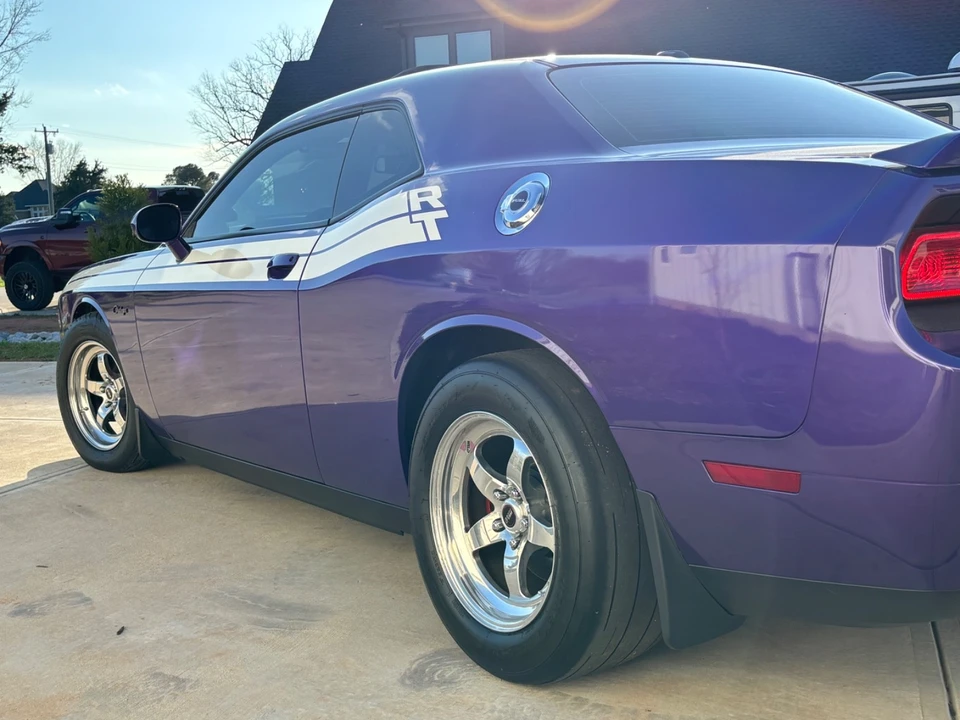 2013 Dodge Challenger 3rd Gen - Image 7 of 21