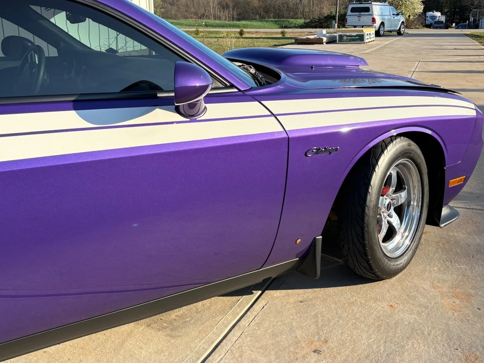 2013 Dodge Challenger 3rd Gen - Image 2 of 21