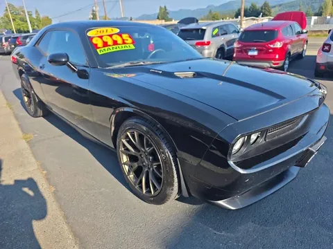 2013 Dodge Challenger R/T 2dr Coupe