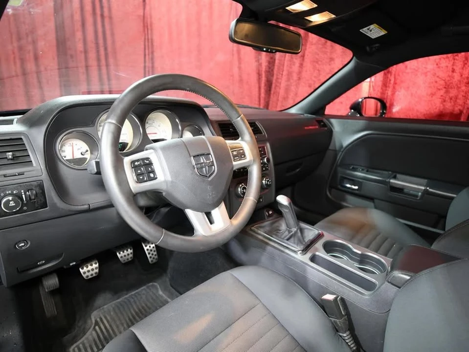 2013 Dodge Challenger 3rd Gen - Image 11 of 19