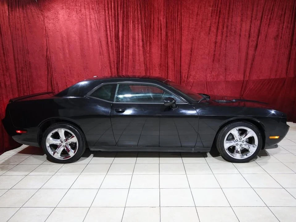 2013 Dodge Challenger 3rd Gen - Image 6 of 18