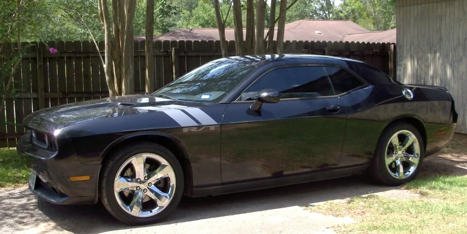 2013 Dodge Challenger 3rd Gen - Image 2 of 10