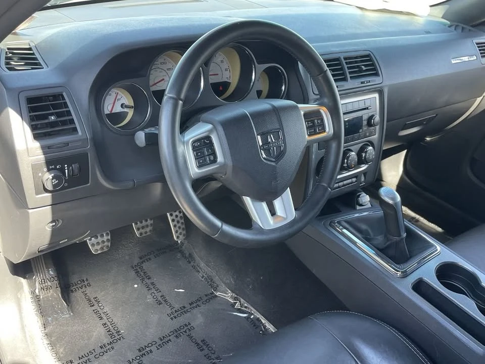 2013 Dodge Challenger 3rd Gen - Image 17 of 19