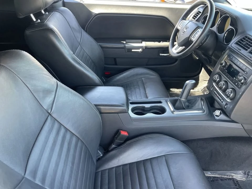 2013 Dodge Challenger 3rd Gen - Image 11 of 19