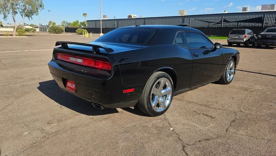 2013 Dodge Challenger 3rd Gen - Image 11 of 20