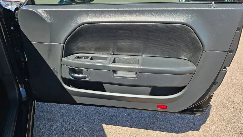 2013 Dodge Challenger 3rd Gen - Image 19 of 20