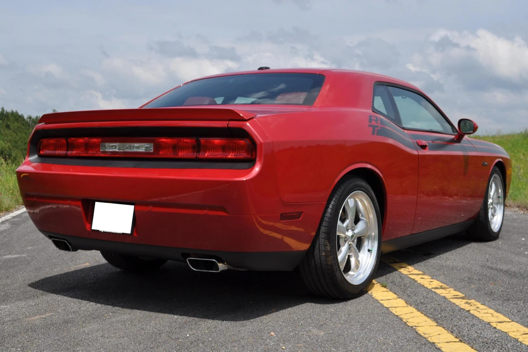 2013 Dodge Challenger 3rd Gen - Image 4 of 31