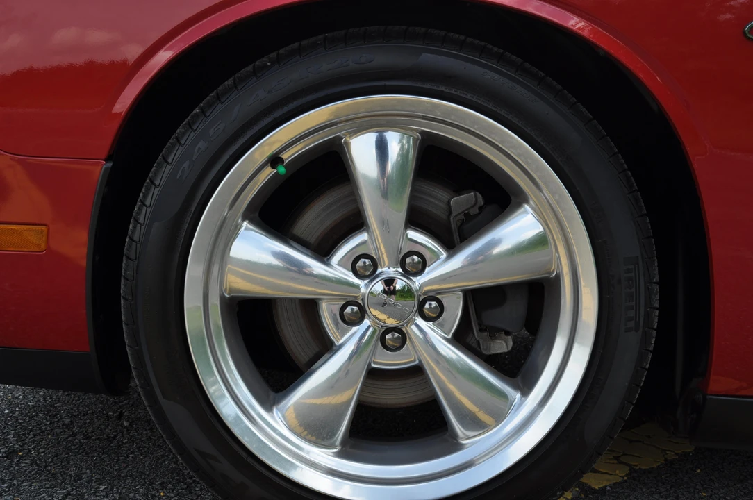 2013 Dodge Challenger 3rd Gen - Image 17 of 31