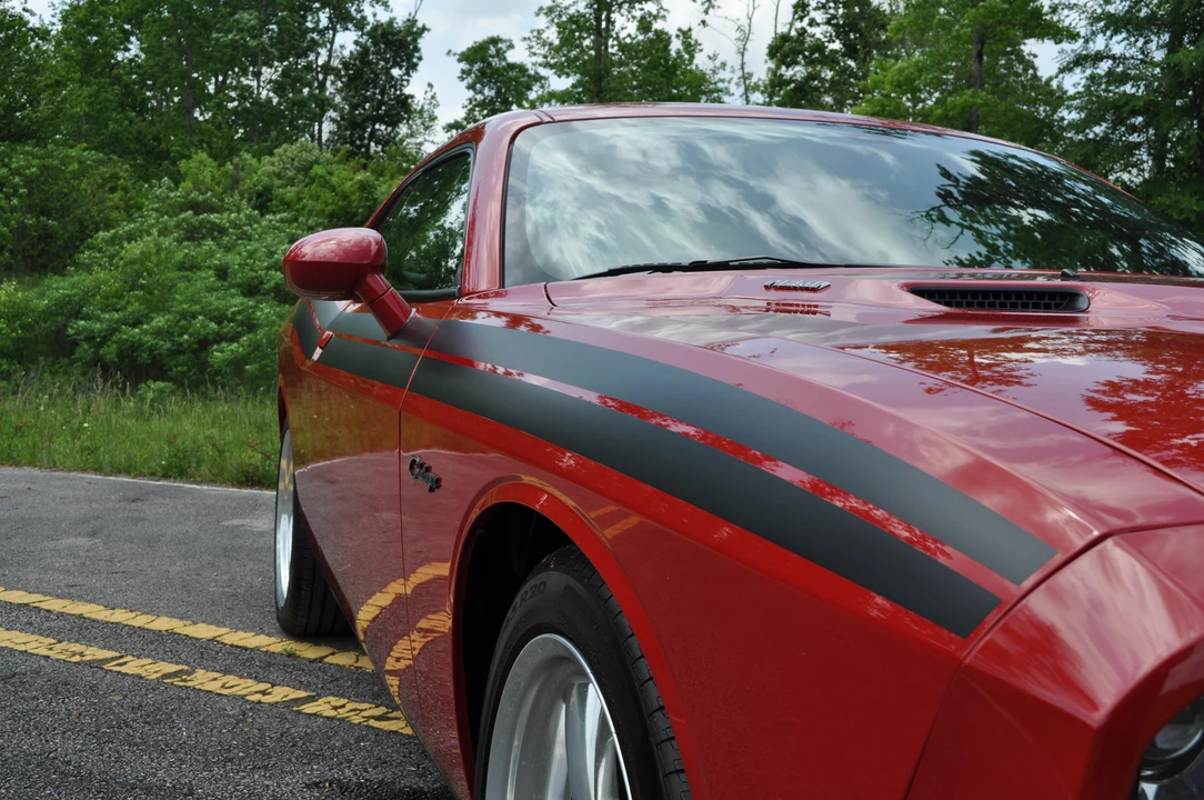 2013 Dodge Challenger 3rd Gen - Image 15 of 31