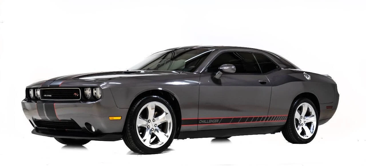2013 Dodge Challenger 3rd Gen - Image 2 of 12