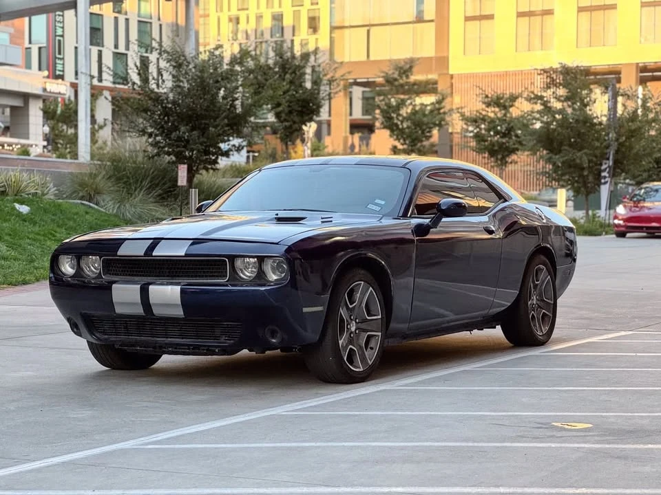 2013 Dodge Challenger 3rd Gen - Image 4 of 14