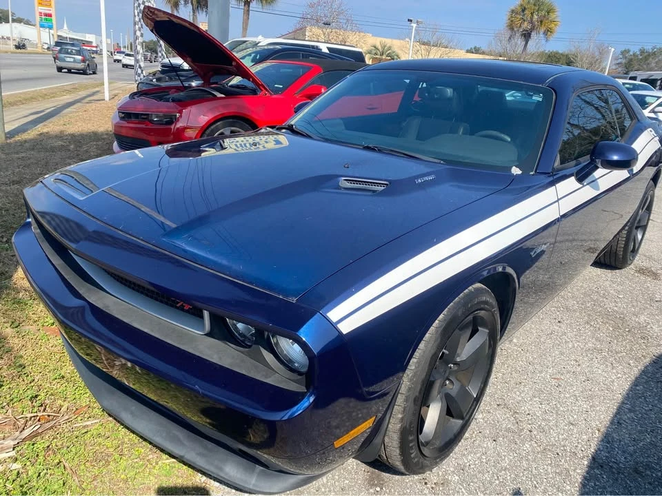 2013 Dodge Challenger 3rd Gen - Image 3 of 8