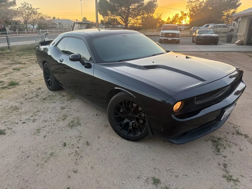 2013 Dodge Challenger - Image 2 of 10