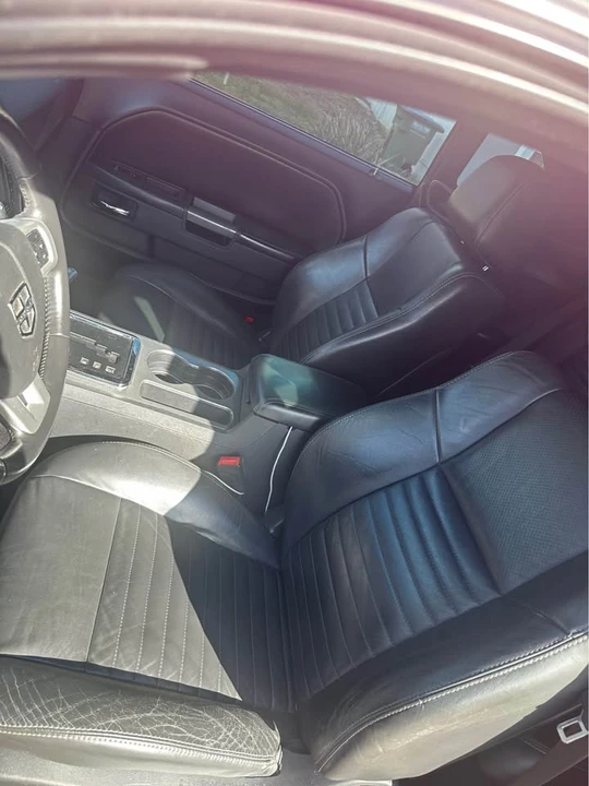 2013 Dodge Challenger 3rd Gen - Image 6 of 7
