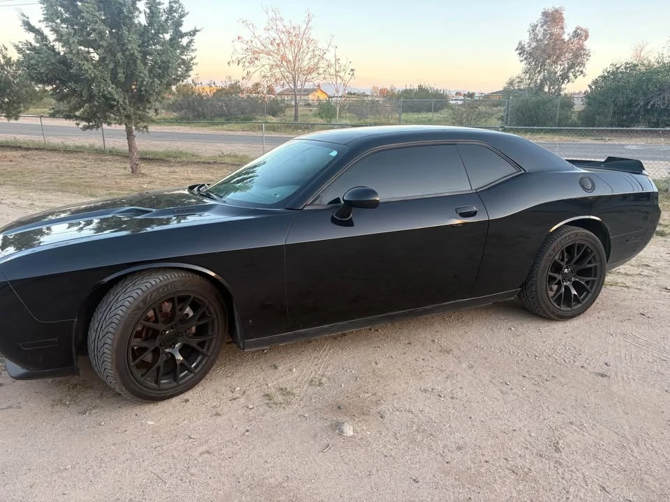 2013 Dodge Challenger - Image 4 of 10