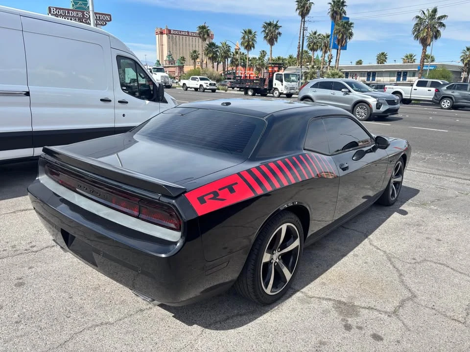 2013 Dodge Challenger 3rd Gen - Image 4 of 10