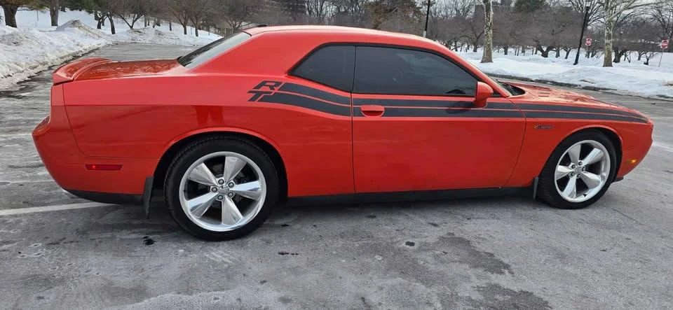 2013 Dodge Challenger 3rd Gen - Image 4 of 12