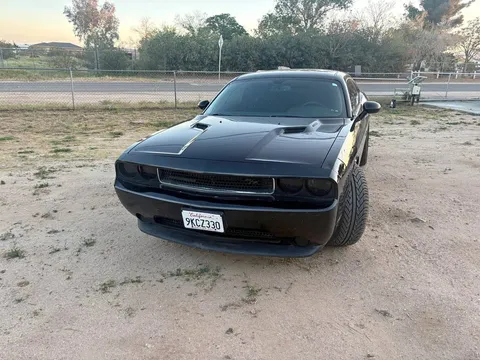 2013 Dodge Challenger R/T Classic Coupe 2D
