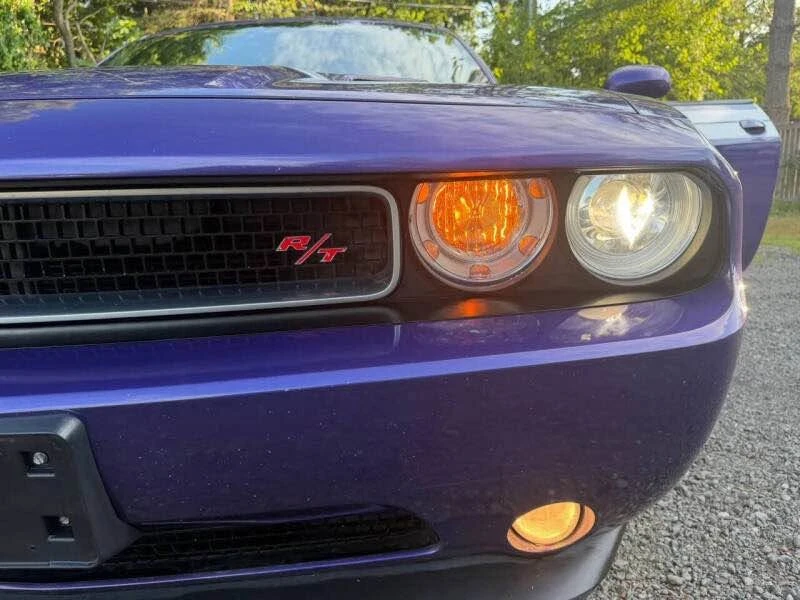 2013 Dodge Challenger 3rd Gen - Image 5 of 15