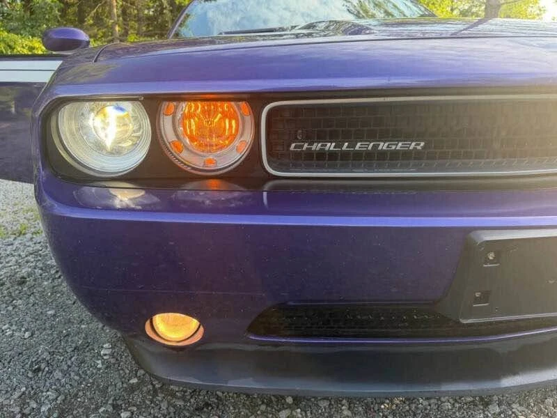2013 Dodge Challenger 3rd Gen - Image 4 of 15