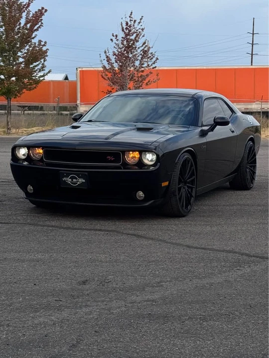 2013 Dodge Challenger 3rd Gen - Image 2 of 15