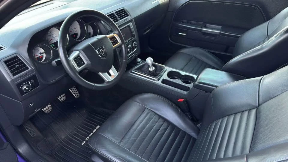 2013 Dodge Challenger 3rd Gen - Image 7 of 9