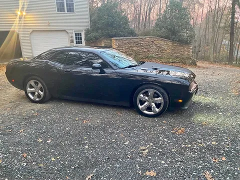 2013 Dodge Challenger R/T Classic Coupe 2D