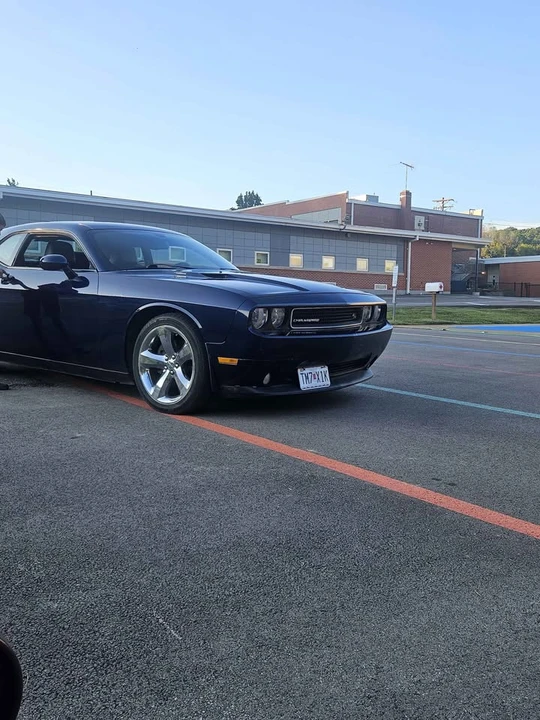 2013 Dodge Challenger 3rd Gen - Image 3 of 5