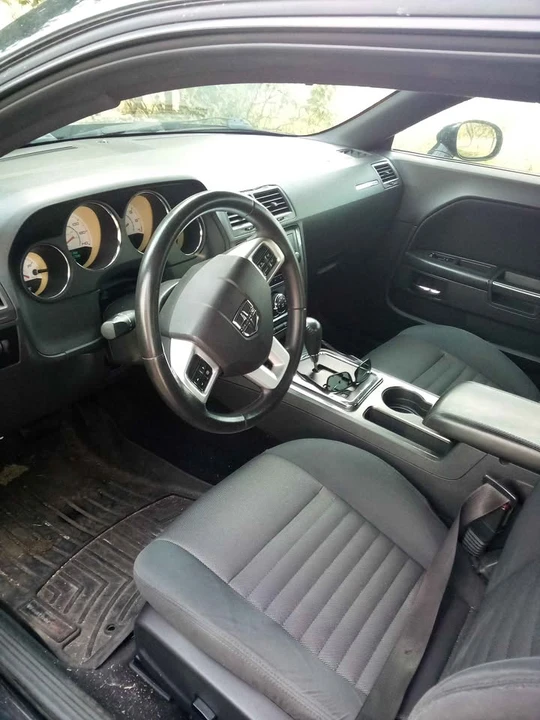 2013 Dodge Challenger 3rd Gen - Image 2 of 7